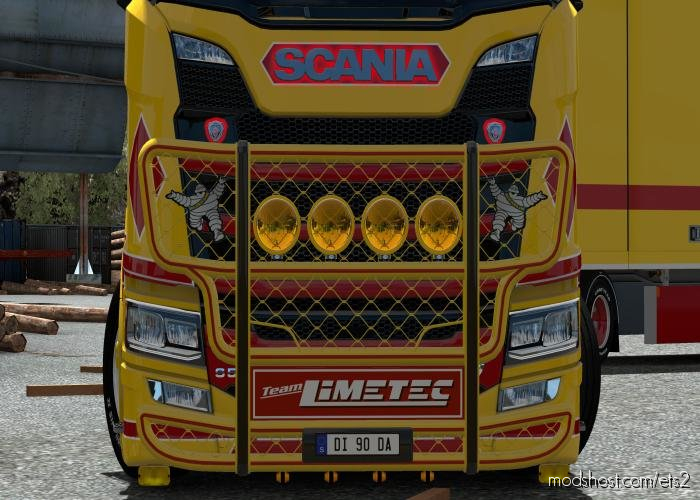 Trux Highway Bullbar Painted With Michellin Man for Euro Truck Simulator 2