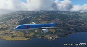 MSFS 2020 A330 Livery Mod: TUI Retro Fictional A330 4K (Image #3)