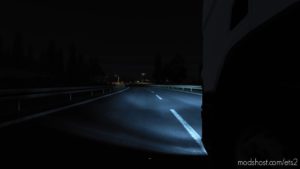 ETS2 Headlights Part Mod: Realistic Headlights V3.0 (Image #2)