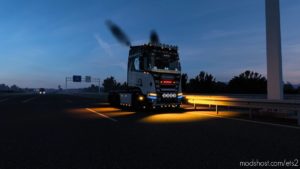 Flowing Water Turn Signal Lights [1.40] for Euro Truck Simulator 2