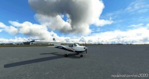 MSFS 2020 Cessna Mod: Jplogistics Cessna 152 White & Blue With RED Accent Livery V2.0 (Image #2)