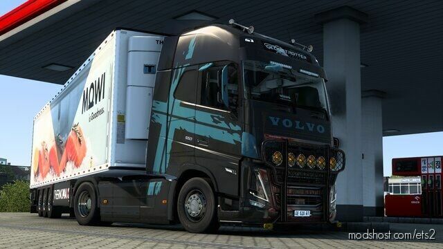 Volvo FH5 Grey And Blue Performance Skin for Euro Truck Simulator 2
