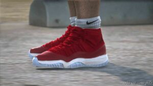 GTA 5 Player Mod: AIR Jordan 11 For MP Male (Image #3)