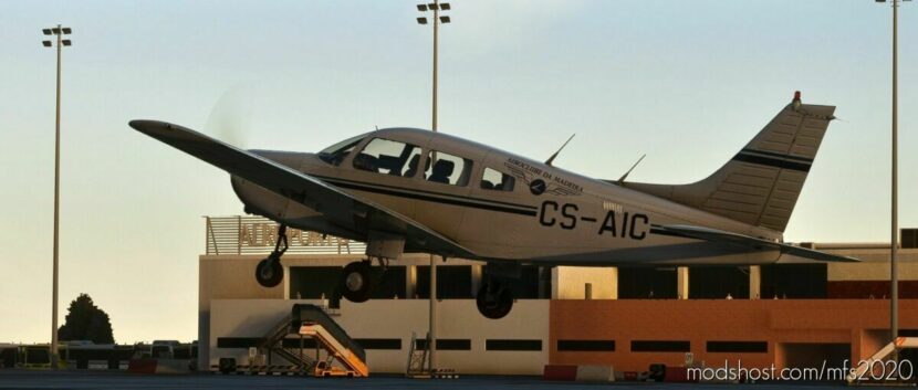 Aeroclube DA Madeira PA-28 Warrior II Livery (Cs-Aic) for Microsoft Flight Simulator 2020