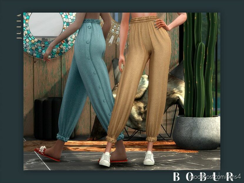 Baggy Pants Julia for Sims 4