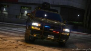 GTA 5 Chevrolet Vehicle Mod: 2003 Chevrolet Suburban Z71 Secret Service V1.2 (Image #3)