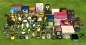 Clutter Freed From Bookcases for Sims 4