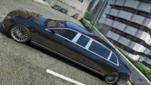 GTA 5 Mercedes-Benz Vehicle Mod: Mercedes-Maybach S650 Pullman (Image #2)