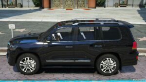 GTA 5 Toyota Vehicle Mod: Land Cruiser 200 VXR (Image #3)