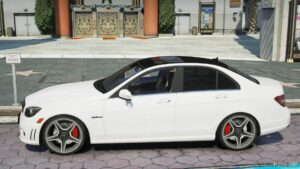 GTA 5 Mercedes-Benz Vehicle Mod: C63 AMG (W204) (Image #2)