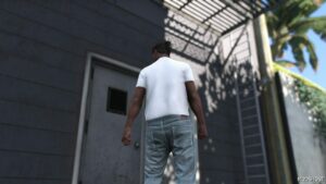 GTA 5 Player Mod: Cropped Boxy-Fitting T-Shirt MP Male (Image #3)