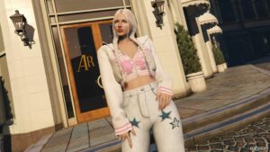 GTA 5 Player Mod: Void TOP for MP Female V2.0 (Featured)