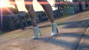 GTA 5 Player Mod: Omnia Shoes for MP Female (Image #3)
