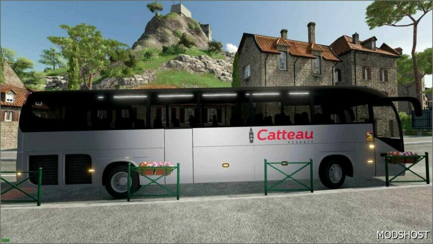 FS22 Iveco Vehicle Mod: Magelys PRO 2013 Catteau Voyages (Featured)